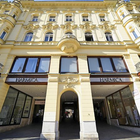 Main Square Central Apartment 萨格勒布 外观 照片